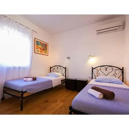 Miter 55 Comfortable Holiday * Krmed